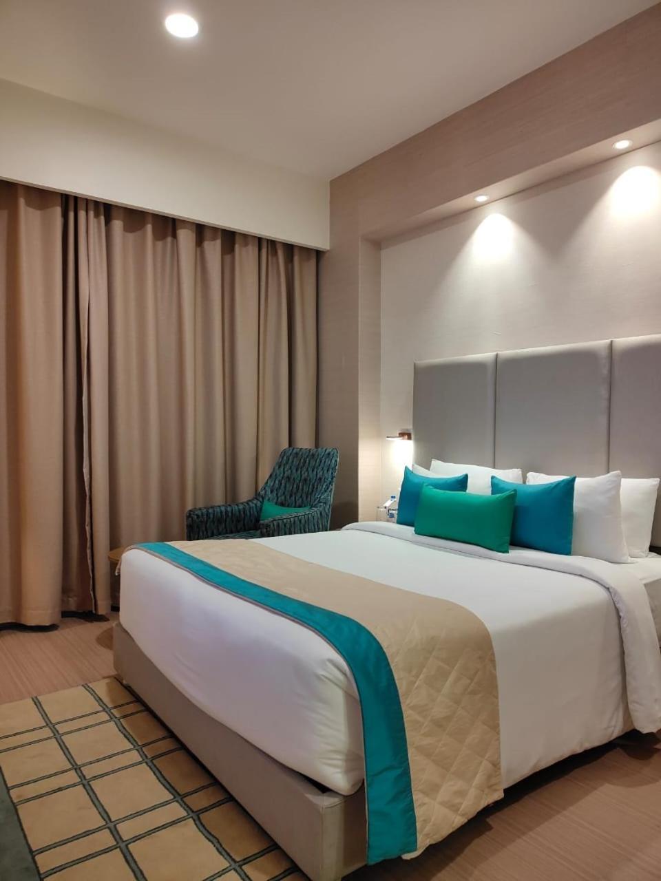 Fortune Hosur - Member Itc Hotels' Group Buitenkant foto