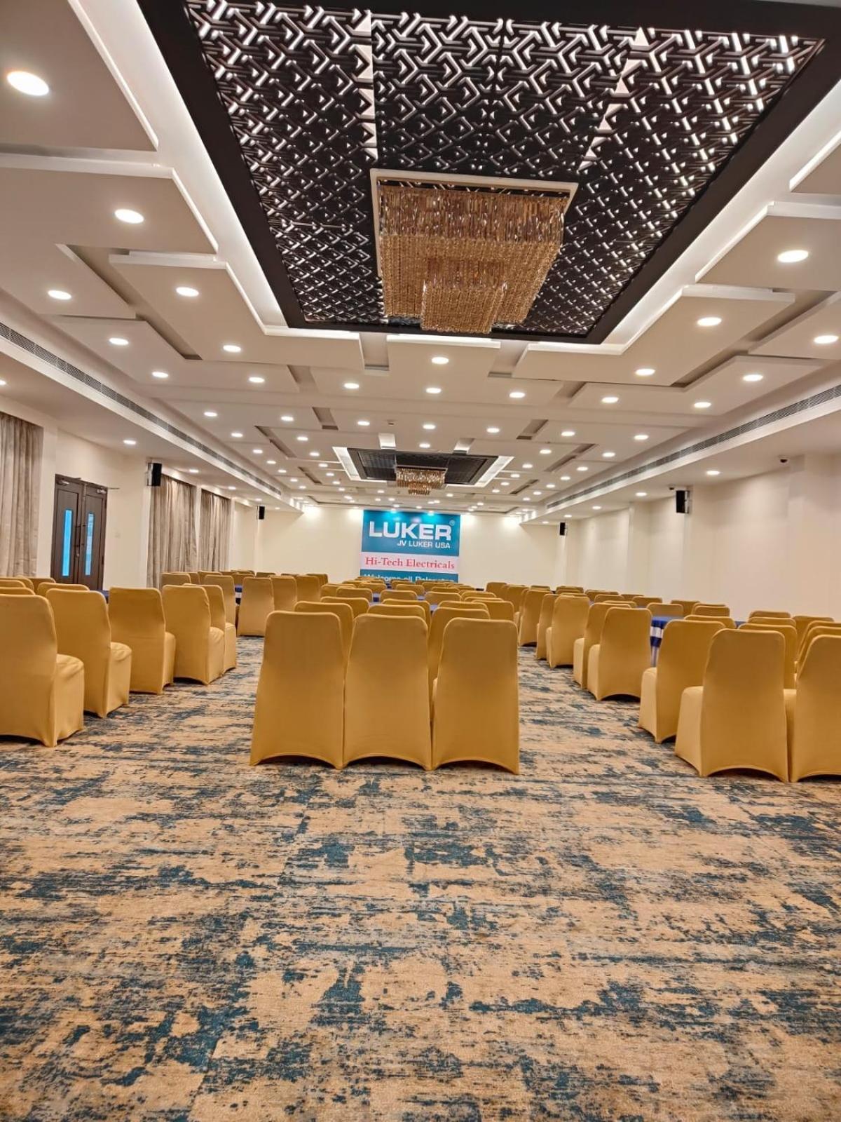 Fortune Hosur - Member Itc Hotels' Group Buitenkant foto