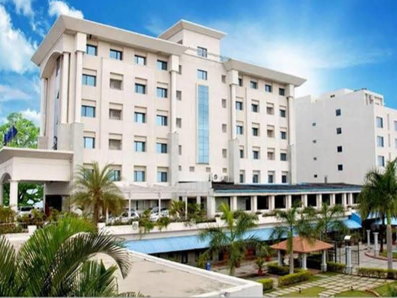 Fortune Hosur - Member Itc Hotels' Group Buitenkant foto